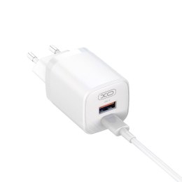 XO ładowarka sieciowa L96 PD 30W QC 3.0 18W 1x USB 1x USB-C biała + kabel USB-C - Lightning