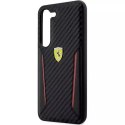 Etui Ferrari pro Samsung Galaxy S23 HardCase Carbon Contrast Edges czarny