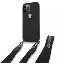 Ferrari iPhone 12/12 Pro 6,1" černý/černý pevný obal On Track silikon s páskem
