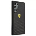 Pouzdro na telefon Ferrari Hardcase pro Samsung Galaxy S22 Ultra černé/černé pouzdro On Track Real Carbon