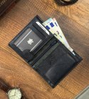 Duży, skórzany portfel męski z minimalistycznymi wstawkami — Always Wild
