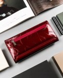 Duży portfel damski z efektownym motywem tłoczonych liści — Pierre Cardin