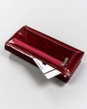 Duży portfel damski z efektownym motywem tłoczonych liści — Pierre Cardin