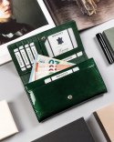 Rozbudowany, lakierowany portfel damski ze skóry naturalnej — Pierre Cardin
