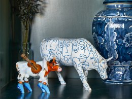 CowParade Private collection, autor: Michael Clave.