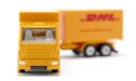 Pojazd Ciężarówka z przyczepą firmy DHL kurier