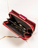 Skórzany portfel damski w orientacji pionowej zamykany na zatrzask — Lorenti