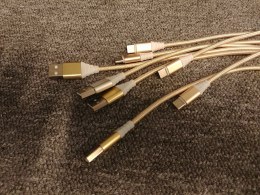 OMEGA CROTALUS FABRIC CABLE KABEL BRAIDED TYPE-C TO USB 2A 118 COPPER POLYBAG OEM 1M GOLD [44065]