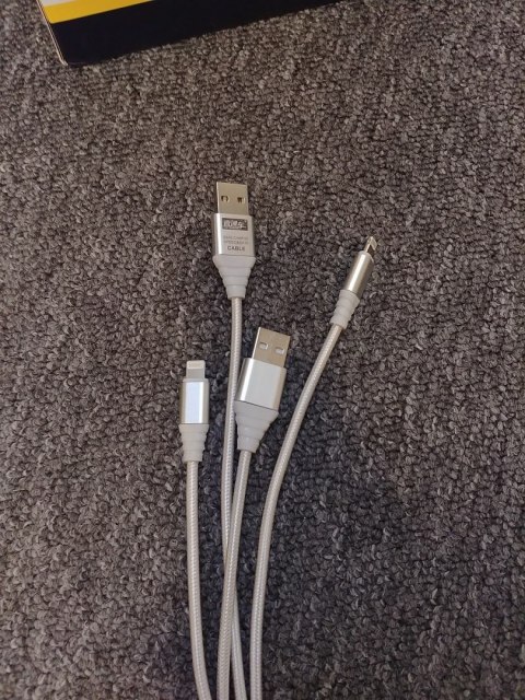 OMEGA HABU FABRIC CABLE KABEL BRAIDED LIGHTNING TO USB 2A TAIWAN CHIP POLYBAG OEM 1M GREY [44036]