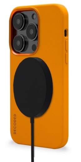Decoded - obudowa ochronna do iPhone 14 Pro kompatybilna z MagSafe (apricot)